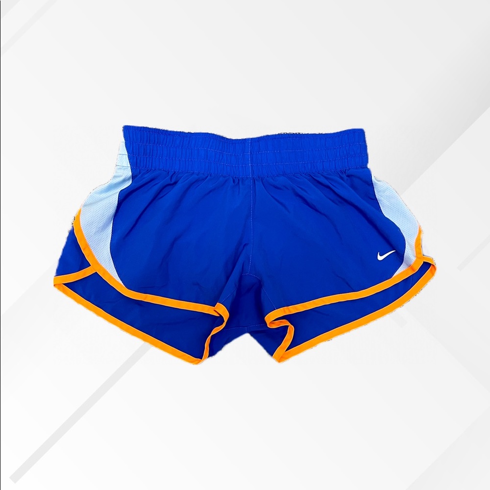 Nike Dri-FIT Wmn’s Shorts (Size Small Petite) Great Condition